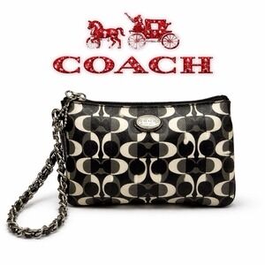 Coach Op Art Signature Wristlet Black Gray Silver Chain EST 1941
